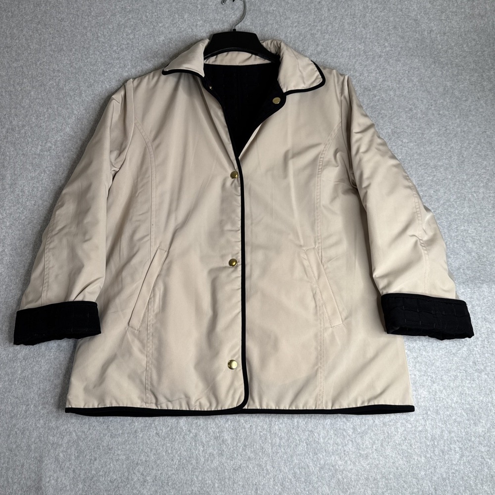 Fitz-Wright Women's Size Xl Quilted Reversible Black Cream Jacket Gold Snaps EUC - Picture 9 of 10